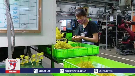 Làm mới và thực chất để thu hút người lao động