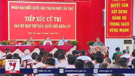 Thủ tướng Chính phủ tiếp xúc cử tri thành phố Cần Thơ