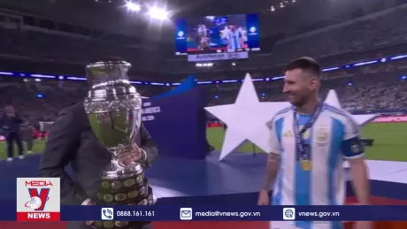 Người dân Argentina ăn mừng chiến thắng Copa America