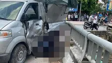 Tai nạn nghiêm trọng ở Hà Nội, 4 người tử vong