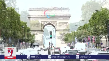 Pháp cảnh báo tình hình tài chính công đáng lo ngại