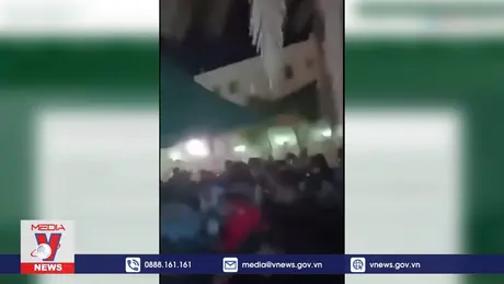 Nổ súng gần thánh đường Hồi giáo ở Oman