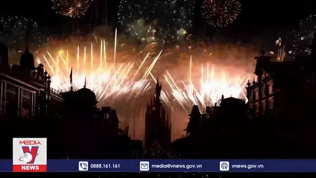 Disneyland Paris lập kỷ lục Guinness về trình diễn drone