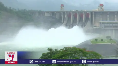 Mở 1 cửa xả đáy hồ thủy điện Tuyên Quang