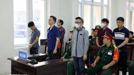 Xét xử phúc thẩm Phan Quốc Việt và nhóm cựu sỹ quan trong vụ án tại Học viện Quân y