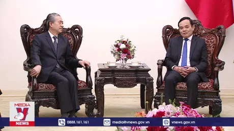 Phó Thủ tướng Trần Lưu Quang tiếp Đại sứ Trung Quốc Hùng Ba
