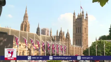 Chính phủ mới của Anh cam kết ổn định kinh tế