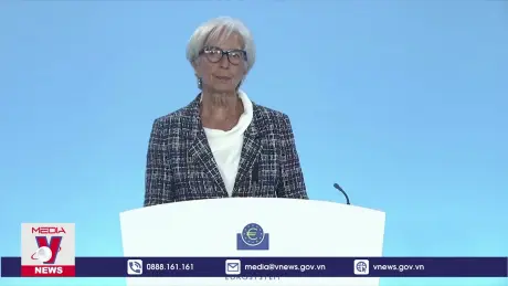 ECB giữ nguyên lãi suất