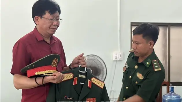 Phát hiện nhóm đối tượng giả danh cán bộ quân đội, công an