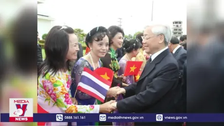 Tổng Bí thư Nguyễn Phú Trọng lay động hàng chục triệu trái tim kiều bào