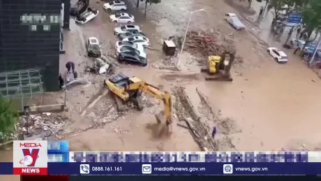 Trung Quốc khẩn trương phòng chống bão lũ