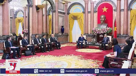 Chủ tịch nước tiếp Đặc phái viên của Thủ tướng Nhật Bản