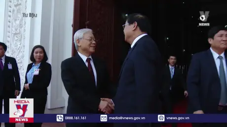 Người bạn lớn của nhân dân Lào anh em