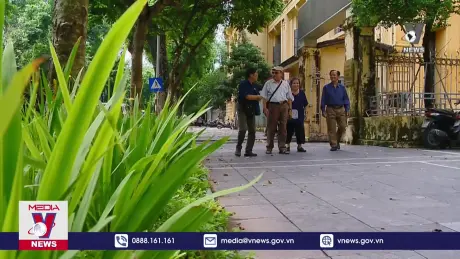 Người bạn giản dị của sinh viên Ngữ văn Khóa 8