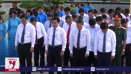 Phó Chủ tịch Quốc hội tri ân các Anh hùng Liệt sỹ