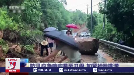 Bão Gaemi gây lở đất nghiêm trọng tại Trung Quốc