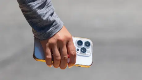 Apple lỡ hẹn với tính năng AI 