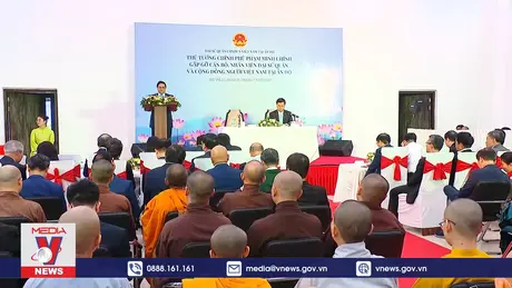 Thủ tướng gặp gỡ cộng đồng người Việt Nam tại Ấn Độ