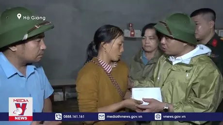 Thăm hỏi, hỗ trợ gia đình có hai nạn nhân tử vong do sạt lở đất đá