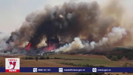 Cháy rừng lan nhanh tại Bắc Macedonia