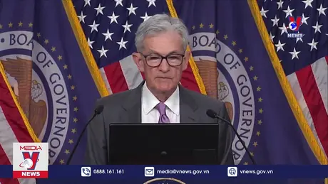 Fed giữ nguyên lãi suất