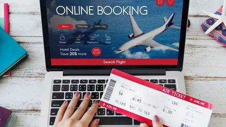 Truy tố đối tượng trốn truy nã trong vụ lừa mua vé máy bay giá rẻ 