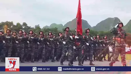 Phim tài liệu: Binh Đoàn Hương Giang – 50 năm chặng đường vẻ vang