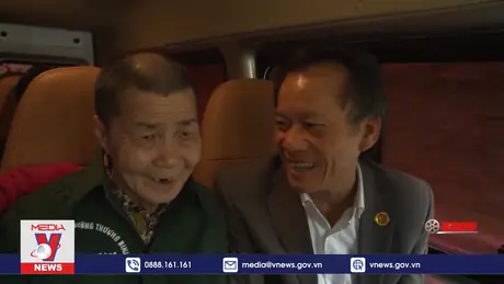 Phim tài liệu: Ngày về