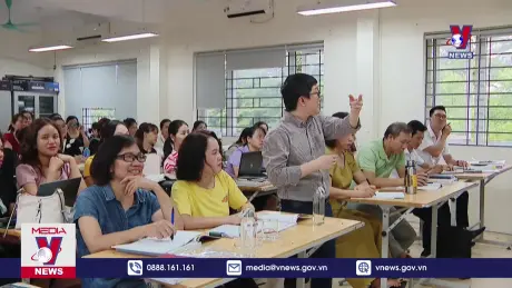 Bảo đảm cung ứng sách giáo khoa trước khai giảng