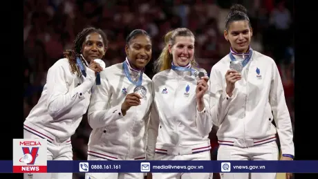 Khi những vận động viên làm mẹ