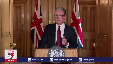 Thủ tướng Anh cam kết nghiêm trị hành vi côn đồ