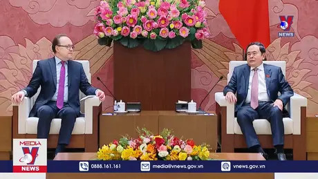 Chủ tịch Quốc hội tiếp Đại sứ Liên bang Nga 