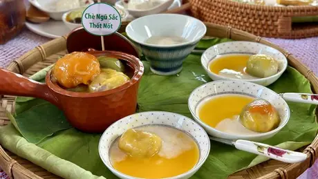 Xác lập kỷ lục 100 món bánh dân gian chế biến từ thốt nốt