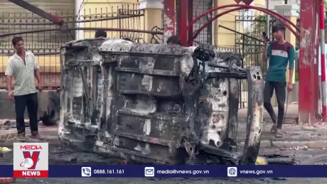 Bangladesh dỡ bỏ lệnh giới nghiêm