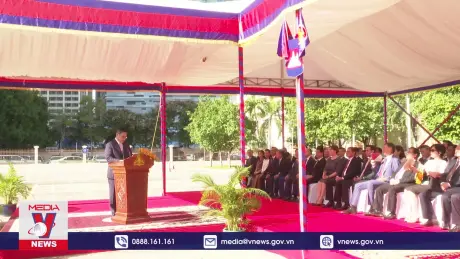 Thượng cờ kỷ niệm 57 năm Ngày thành lập ASEAN tại Campuchia