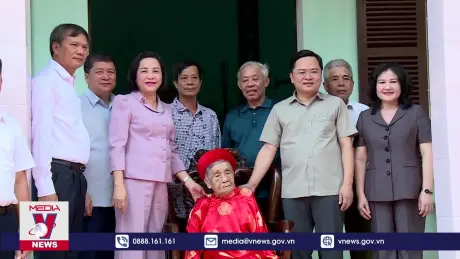 Thăm, tặng quà Mẹ Việt Nam anh hùng và người có công tỉnh Bắc Ninh