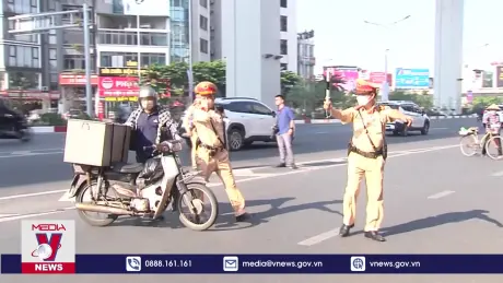 Người đi xe máy vi phạm có thể bị phạt đến 14 triệu đồng