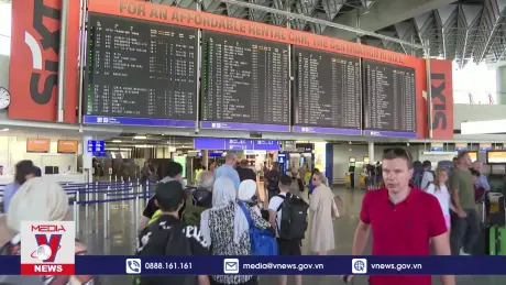 Các hãng hàng không gia hạn ngừng bay tới Trung Đông