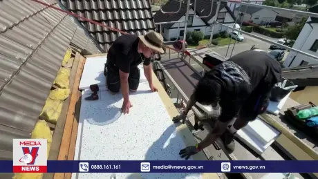 Người dân châu Âu đối phó nắng nóng gay gắt