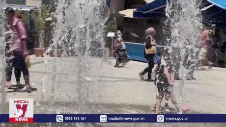 Nắng nóng cực độ ảnh hưởng đến hàng trăm triệu trẻ em