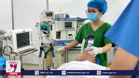 Cứu sống ca bệnh u khổng lồ trên mặt