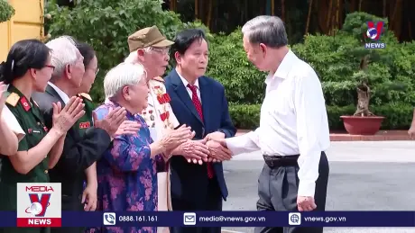 Tổng Bí thư, Chủ tịch nước tiếp cán bộ từng phục vụ Bác Hồ