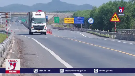 Cao tốc Cam Lộ - La Sơn sẽ được mở rộng năm 2025