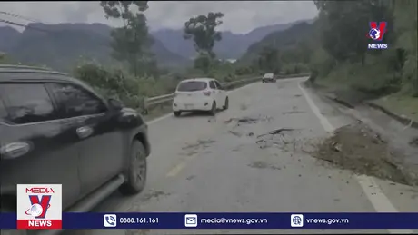 Sụt lún nghiêm trọng trên quốc lộ 217