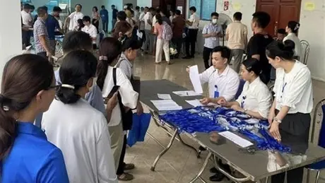 “Nóng” với giá đất tăng hơn 18 lần giá khởi điểm tại phiên đấu giá đất tại Hoài Đức (Hà Nội)