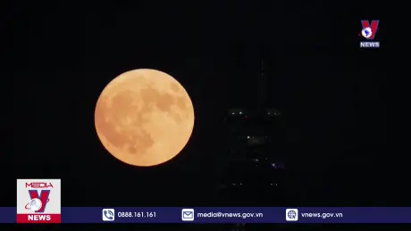 Siêu trăng xanh xuất hiện ở châu Á