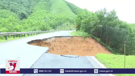 Quảng Ninh khắc phục sạt lở trên tuyến Quốc lộ 18B