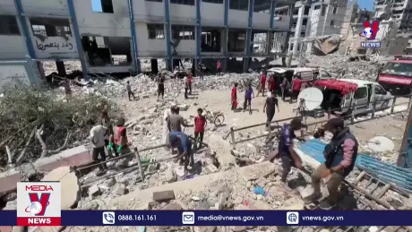Israel tiếp tục không kích trường học ở Gaza