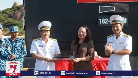 Phó Chủ tịch nước Võ Thị Ánh Xuân thăm và làm việc tại Vùng 4 Hải quân