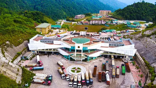 Nguyên nhân xuất nhập khẩu hàng hoá qua Cửa khẩu quốc tế Cầu Treo giảm mạnh